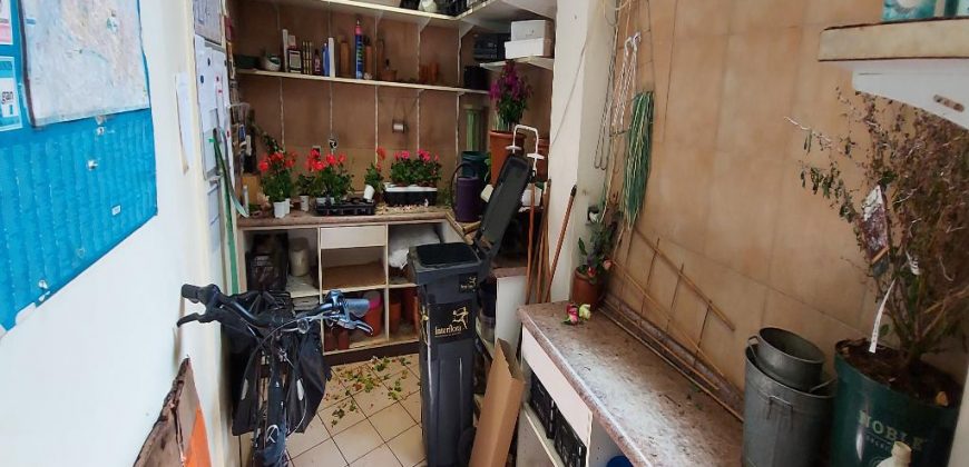 Boutique 1 pièce secteur Joinville Centre – 135 M2 – JOC282