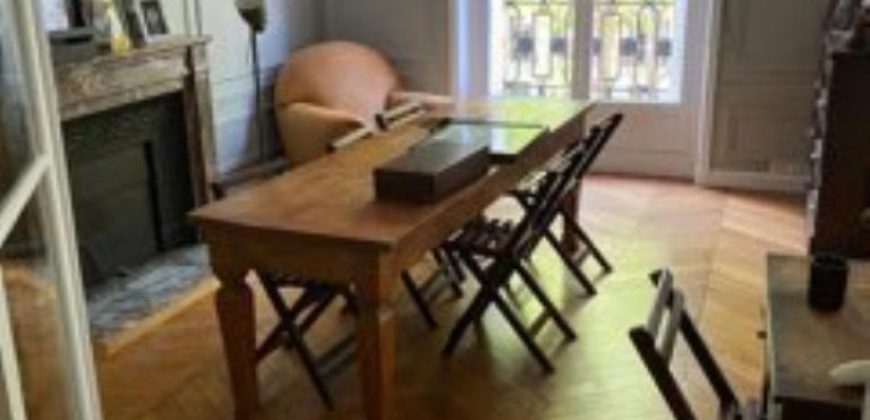 Appartement 5 pièces secteur Ségur – 126 M2 – NAT4756