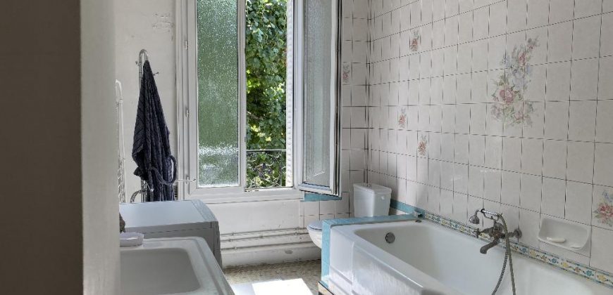 Maison/villa 6 pièces secteur Triangle d or – 115 M2 – VAR4650