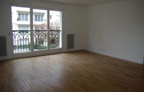 Appartement 3 pièces secteur RER – Leclerc – 77 M2 – NOG7526