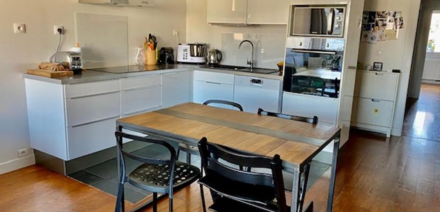 Appartement 4 pièces secteur Eglise de Pantin – 102 M2 – PRE1315